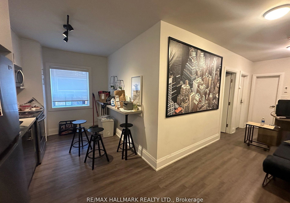 595-st-clair-avenue-w-toronto-ontario-c12979730