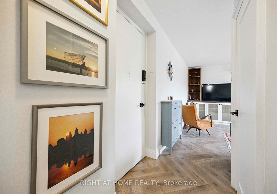 57-neptune-drive-toronto-ontario-c12979770