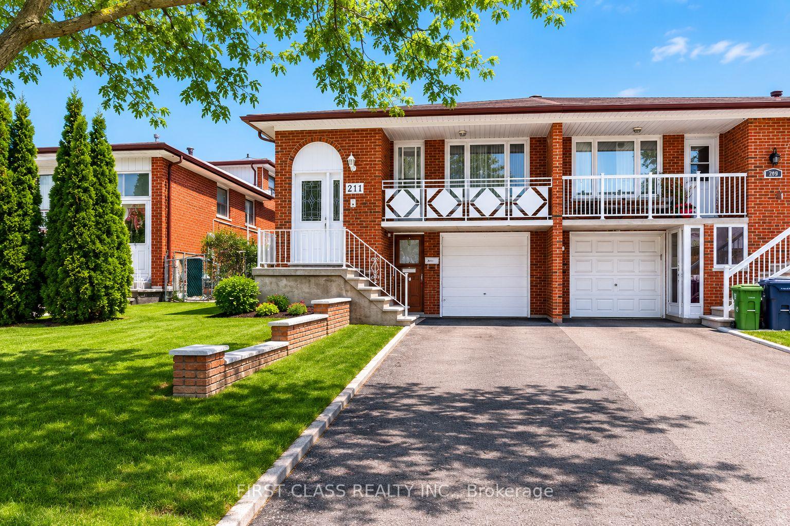 211-shawnee-circle-north-york-ontario-c12979840