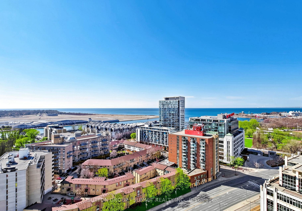 600-fleet-street-toronto-ontario-c12979930