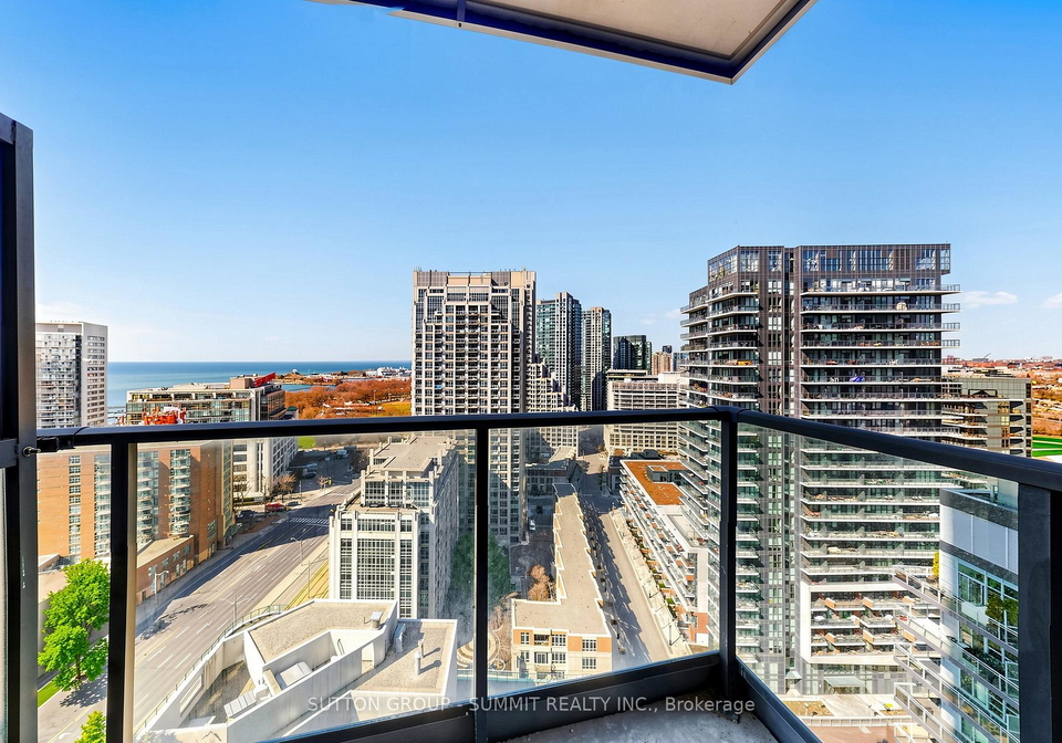600-fleet-street-toronto-ontario-c12979930