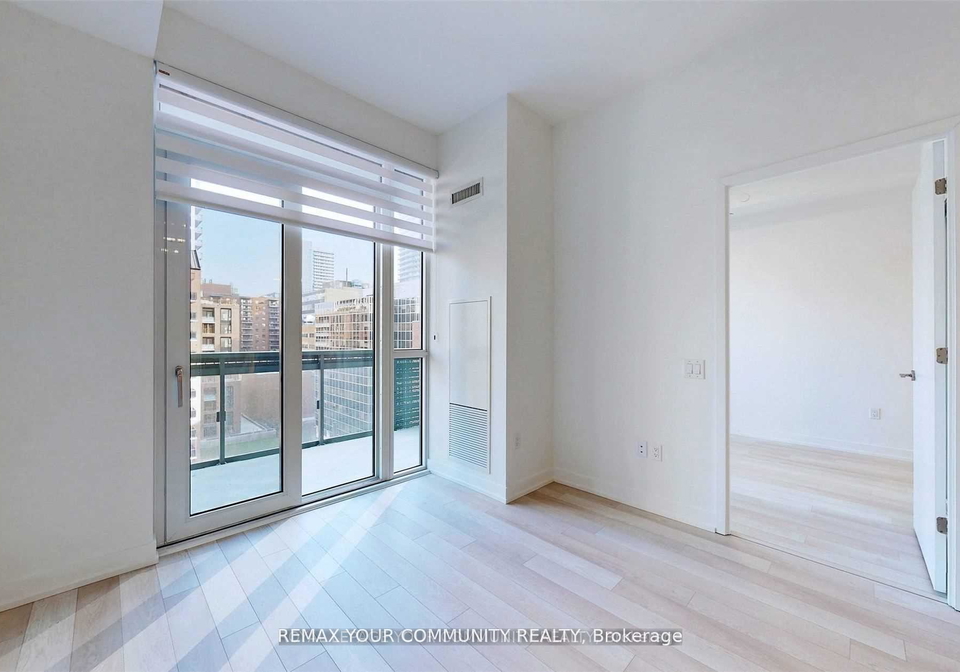 39-roehampton-avenue-toronto-ontario-c12979996