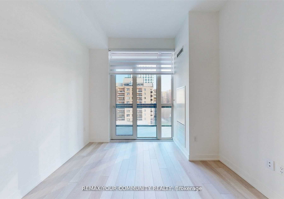 39-roehampton-avenue-toronto-ontario-c12979996