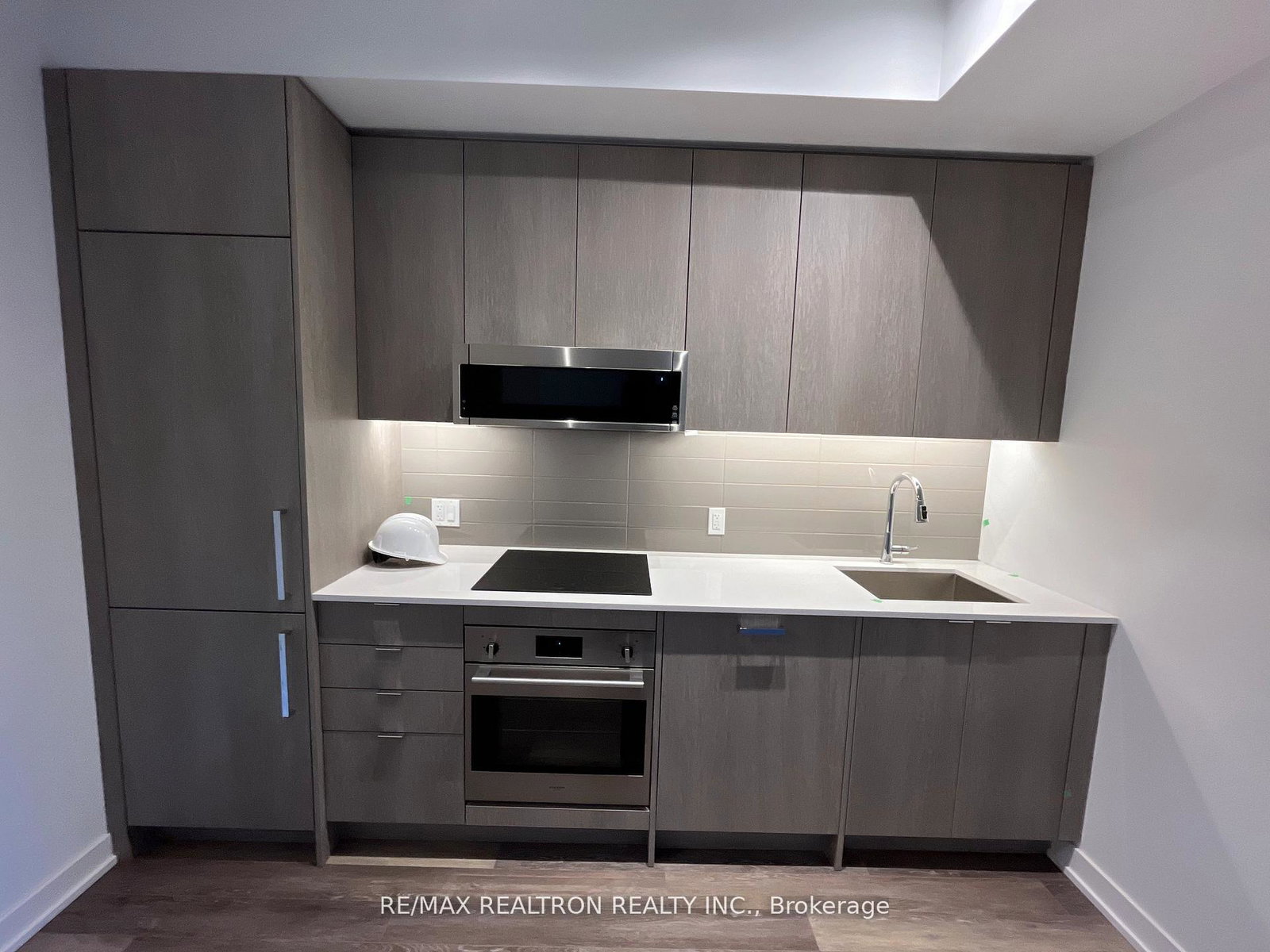 250-lawrence-avenue-w-toronto-ontario-c12980170
