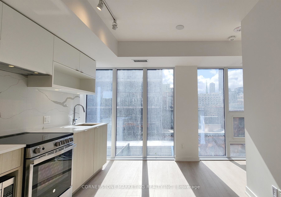 100-queen-street-e-toronto-ontario-c12980346