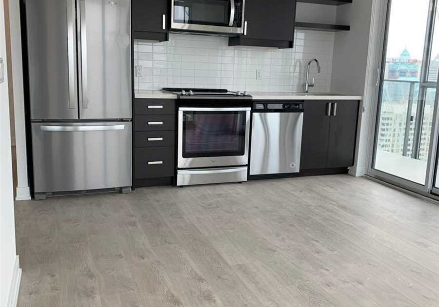 50-wellesley-street-e-toronto-ontario-c12980822