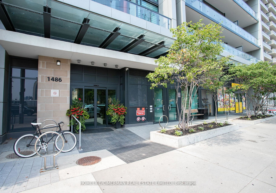1486-bathurst-street-toronto-ontario-c12981044