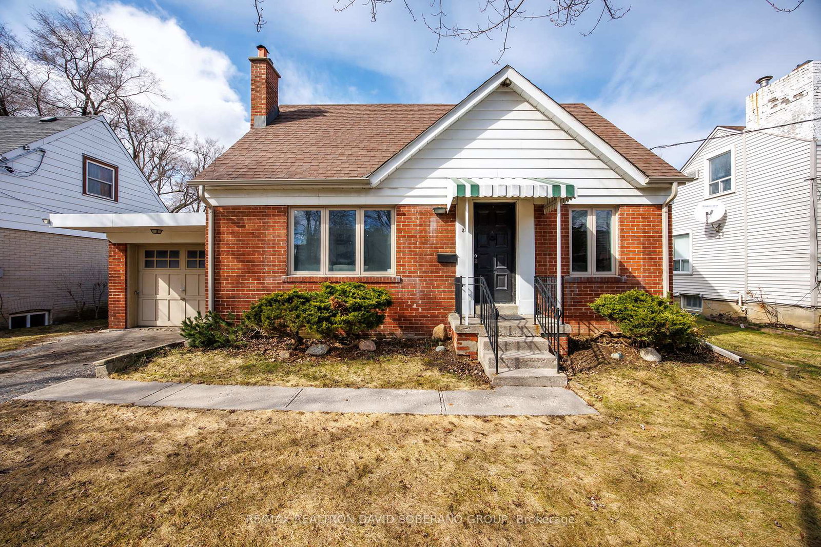 38-touraine-avenue-toronto-ontario-c12981576