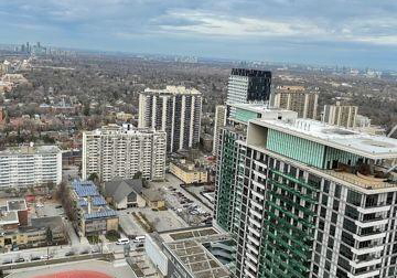 39-roehampton-avenue-toronto-ontario-c12981614