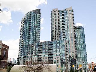 219-fort-york-boulevard-toronto-ontario-c12981824