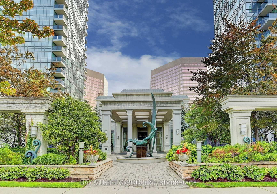 25-greenview-avenue-toronto-ontario-c12981872