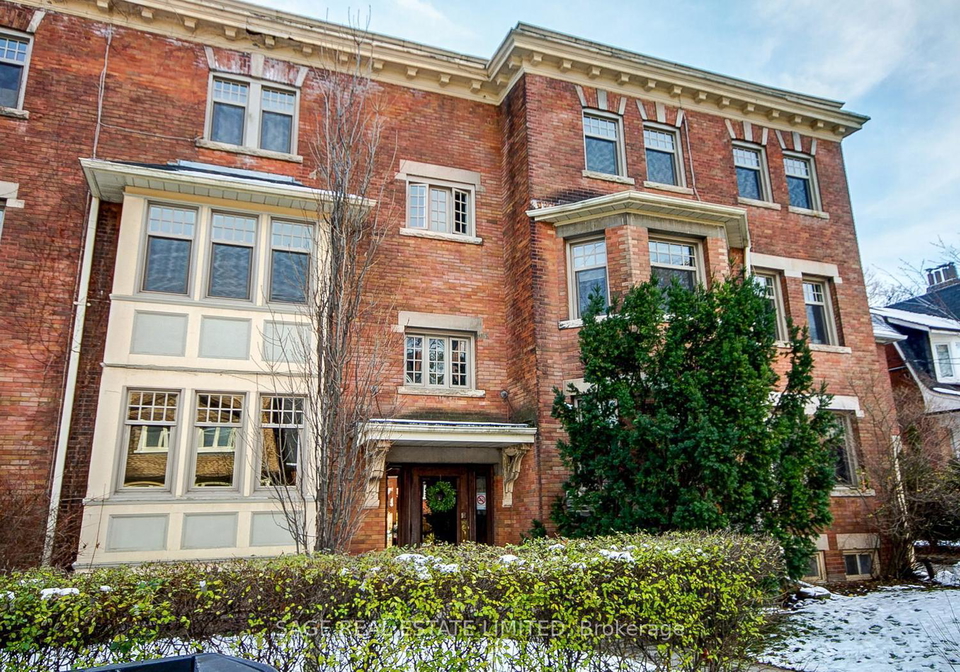 48-lawton-boulevard-toronto-ontario-c12982220