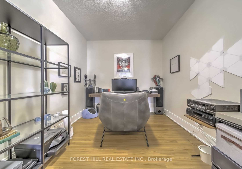 25-broadway-avenue-toronto-ontario-c12982252