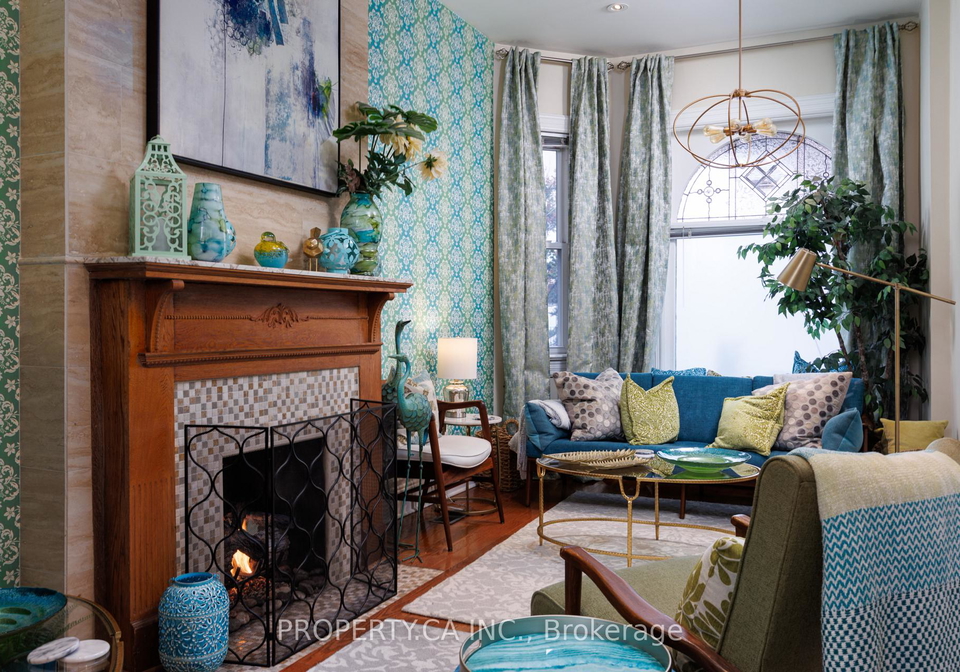 235-markham-street-toronto-ontario-c12982334