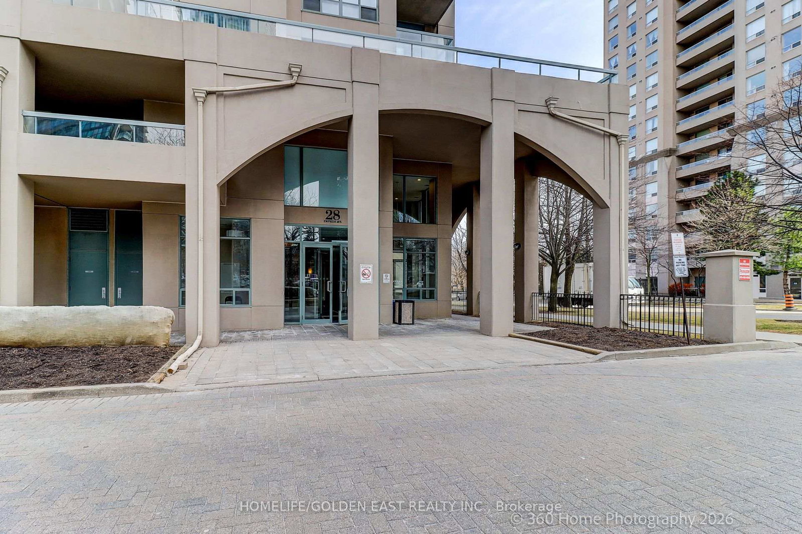 28-empress-avenue-north-york-ontario-c12982838