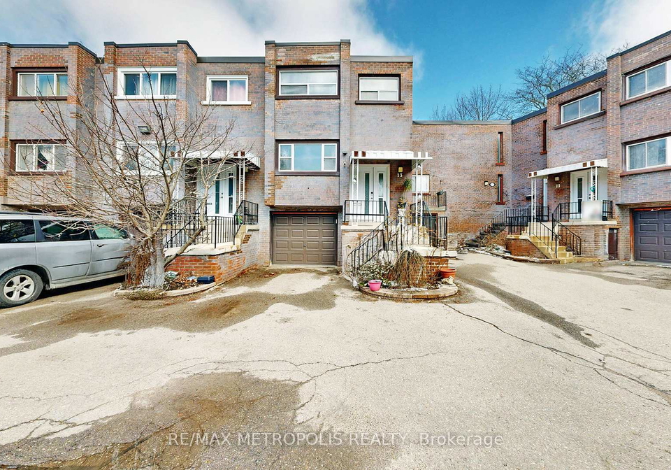 candy-court-way-toronto-ontario-c12982946