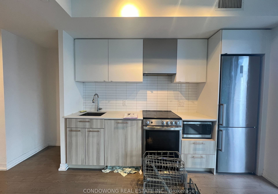251-jarvis-street-toronto-ontario-c12984040