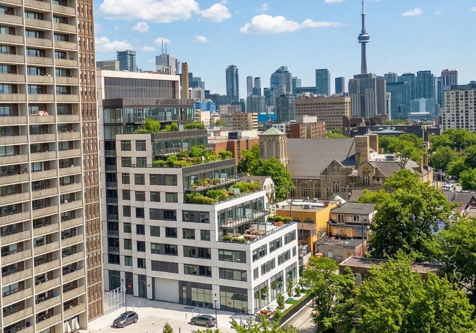 664-spadina-avenue-toronto-ontario-c12984072