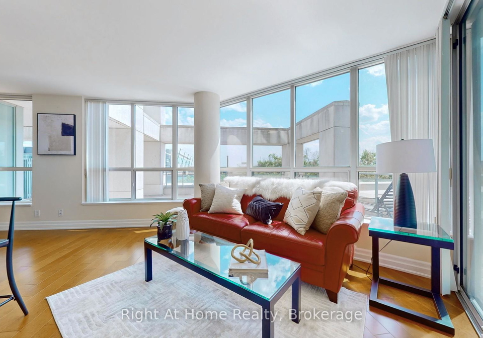 228-queens-quay-w-toronto-ontario-c12984440