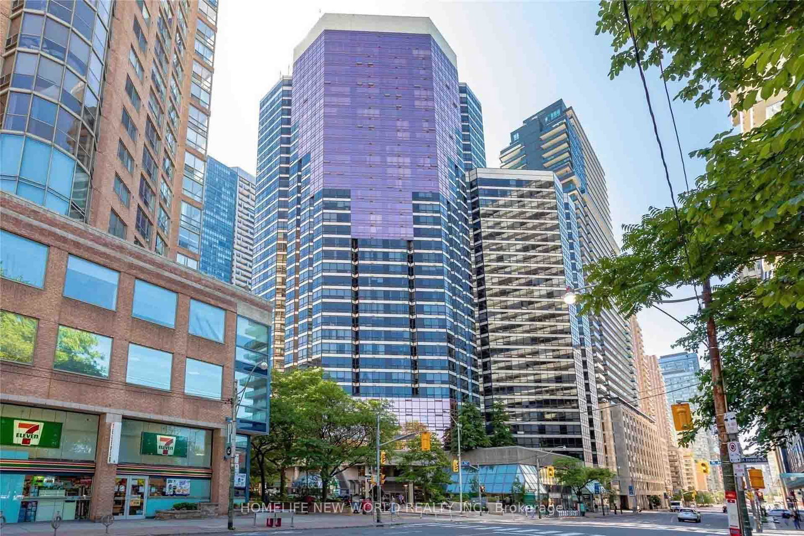 1001-bay-street-toronto-ontario-c12984754