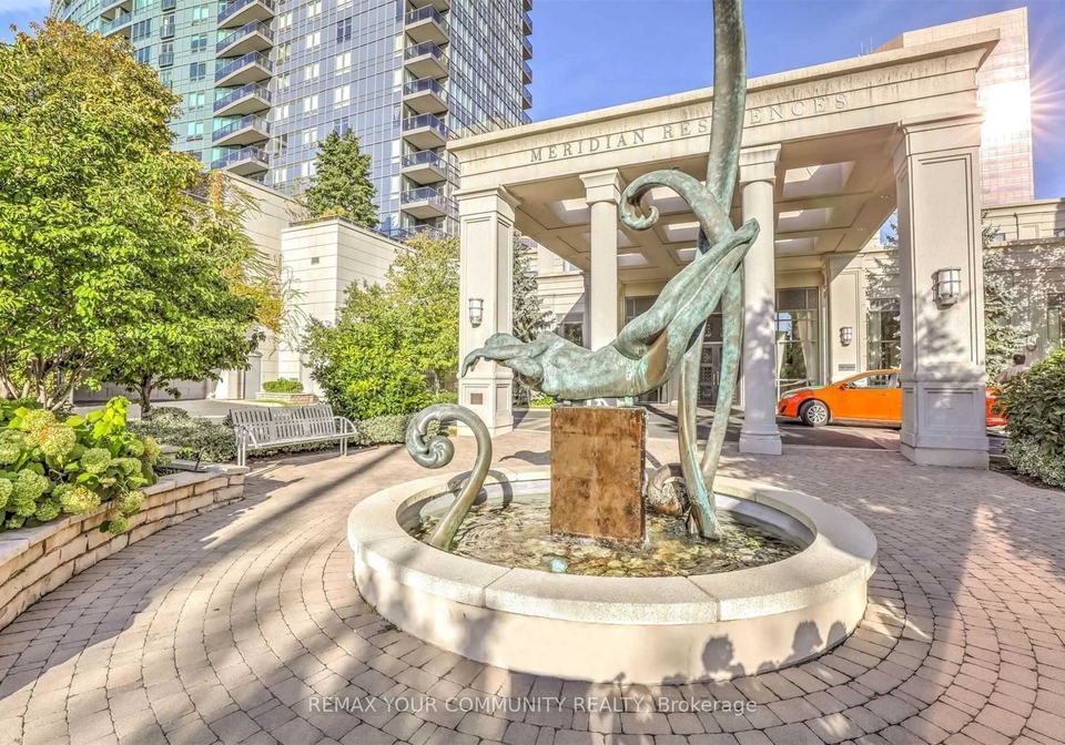 15-greenview-avenue-toronto-ontario-c12984810