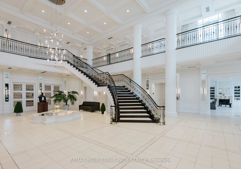 15-greenview-avenue-toronto-ontario-c12984810