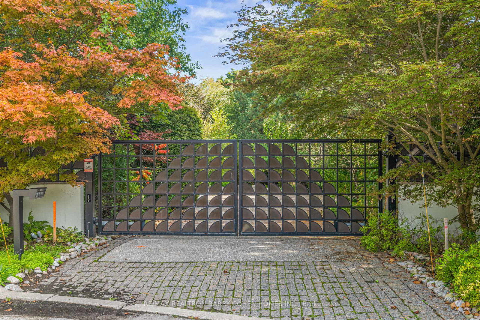 18-timberglade-court-north-york-ontario-c12984882