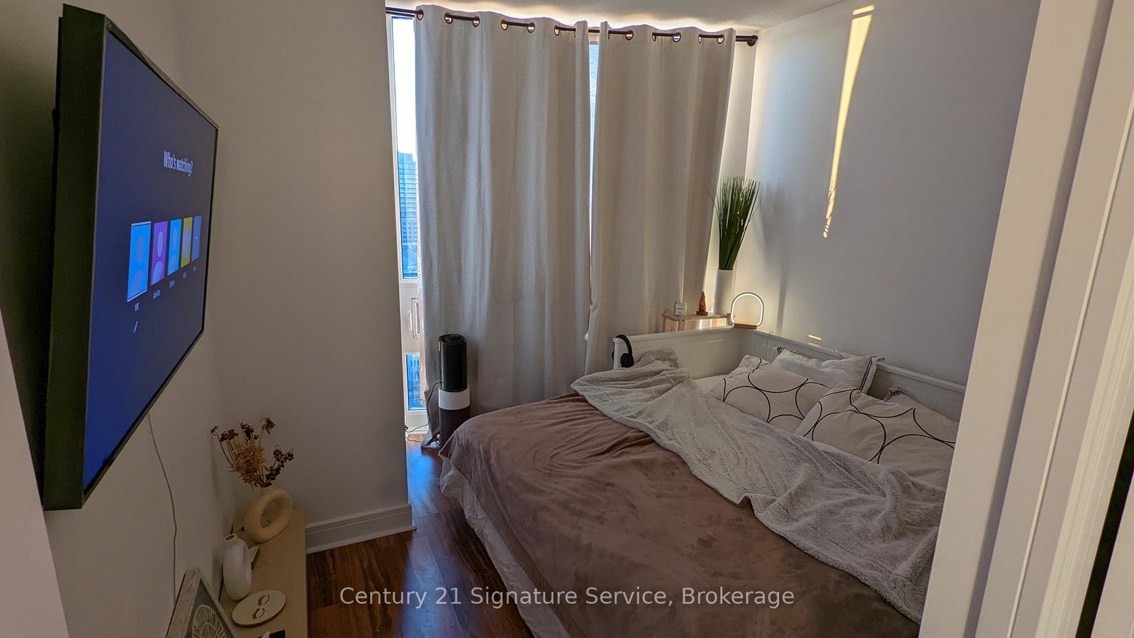 35-brian-peck-crescent-east-york-ontario-c12984940