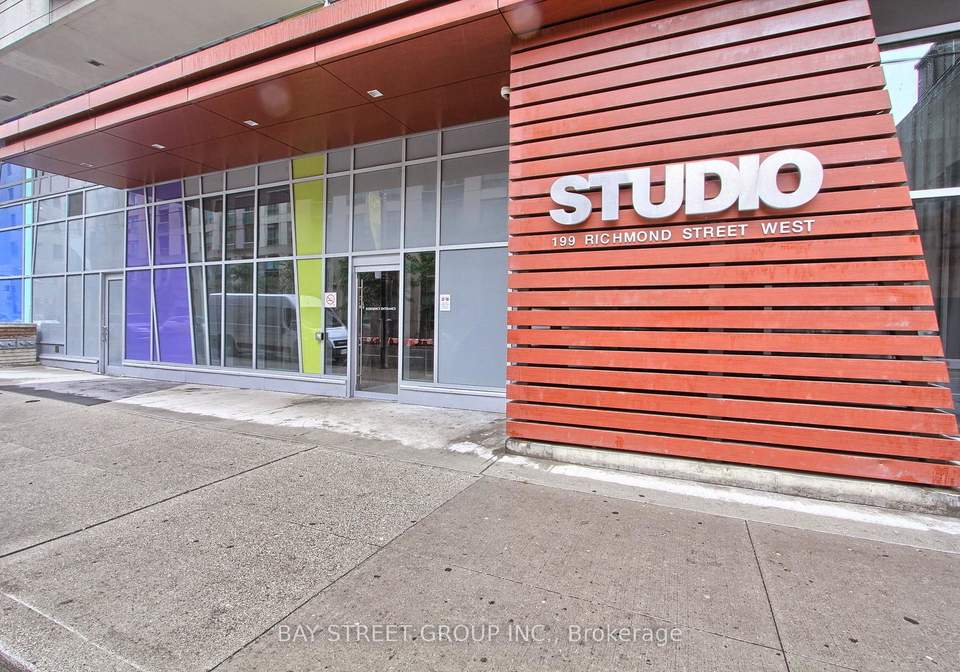 199-richmond-street-toronto-ontario-c12984944