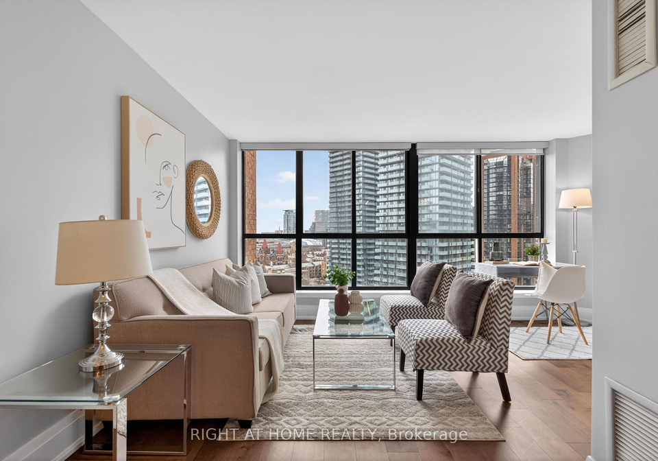 44-st-joseph-street-toronto-ontario-c12985582