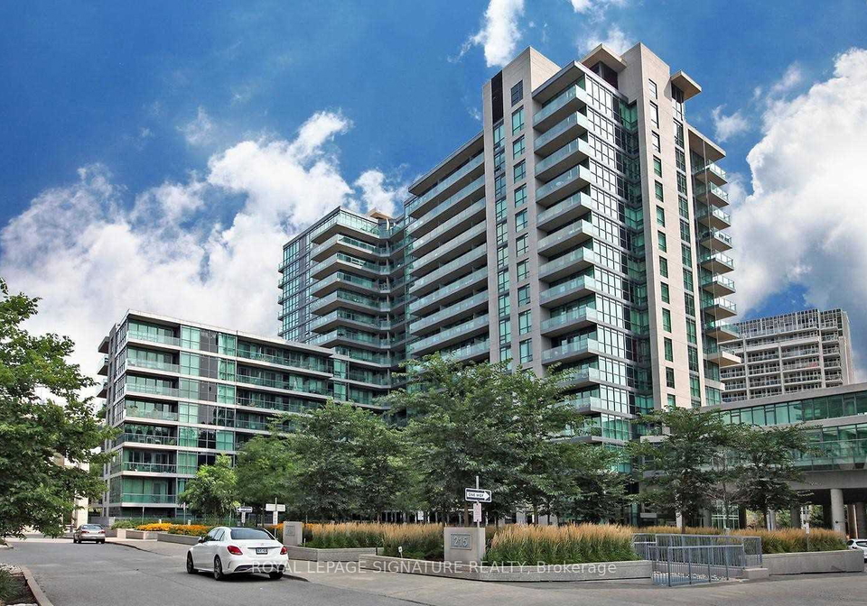209-fort-york-boulevard-toronto-ontario-c12985696