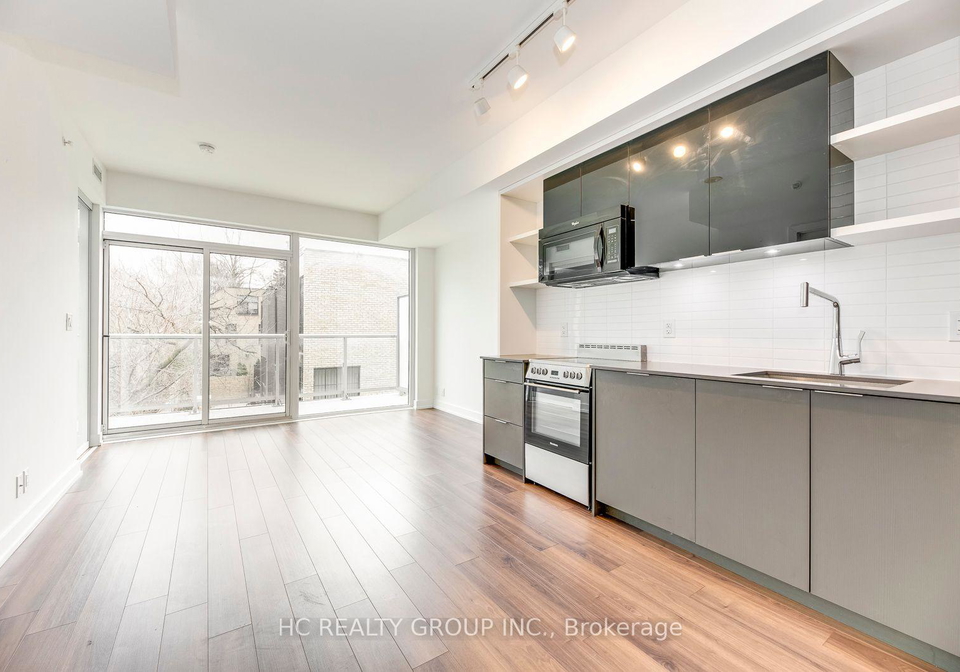 6-parkwood-avenue-toronto-ontario-c12985722