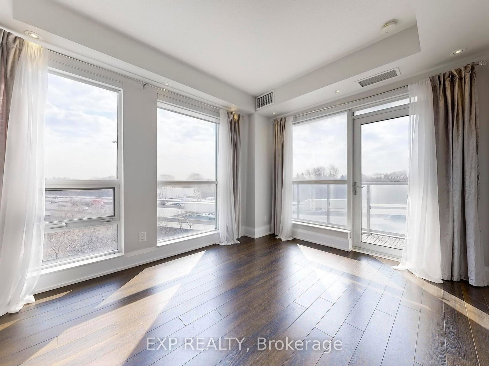 120-harrison-garden-boulevard-north-york-ontario-c12985780