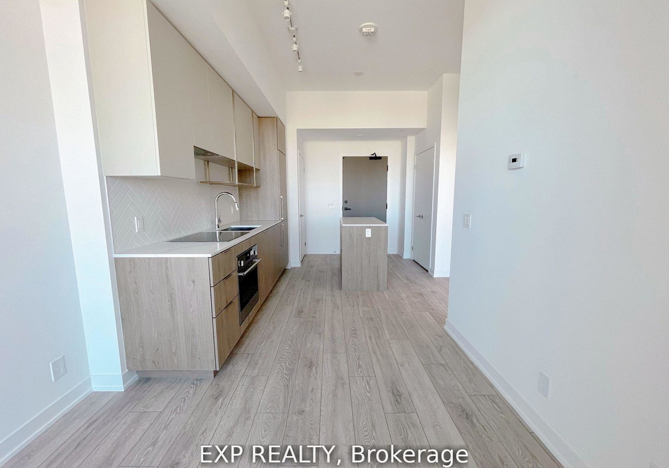 15-holmes-avenue-north-york-ontario-c12985928
