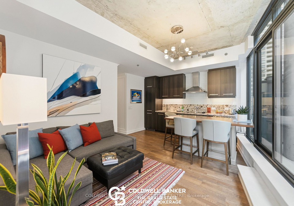 15-beverley-street-toronto-ontario-c12986010
