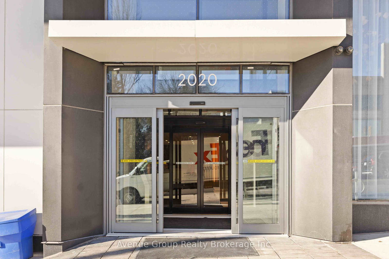 2020-bathurst-street-toronto-ontario-c12986136