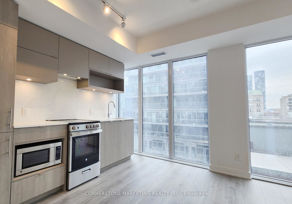 100-queen-street-e-toronto-ontario-c12986170