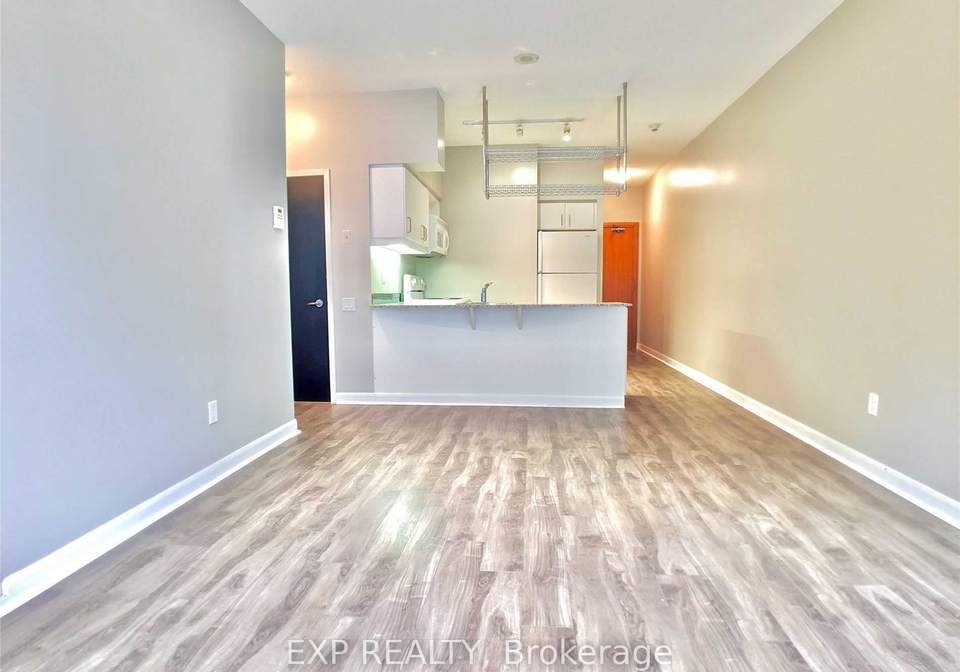 33-sheppard-avenue-e-north-york-ontario-c12986462