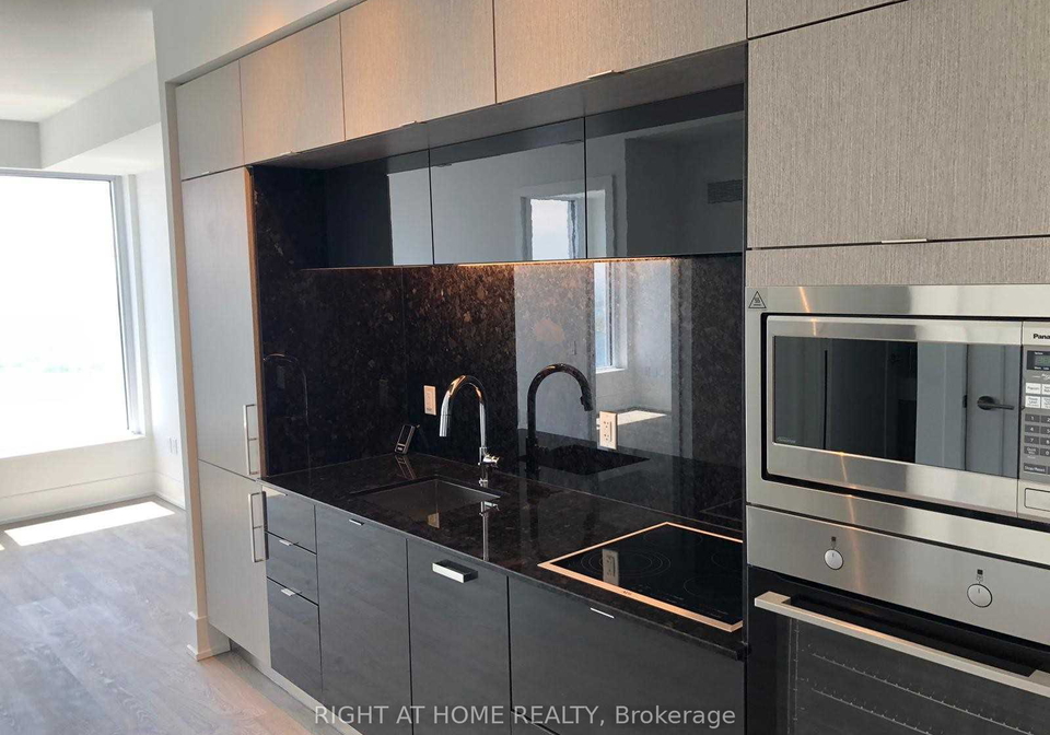 10-york-street-toronto-ontario-c12986466
