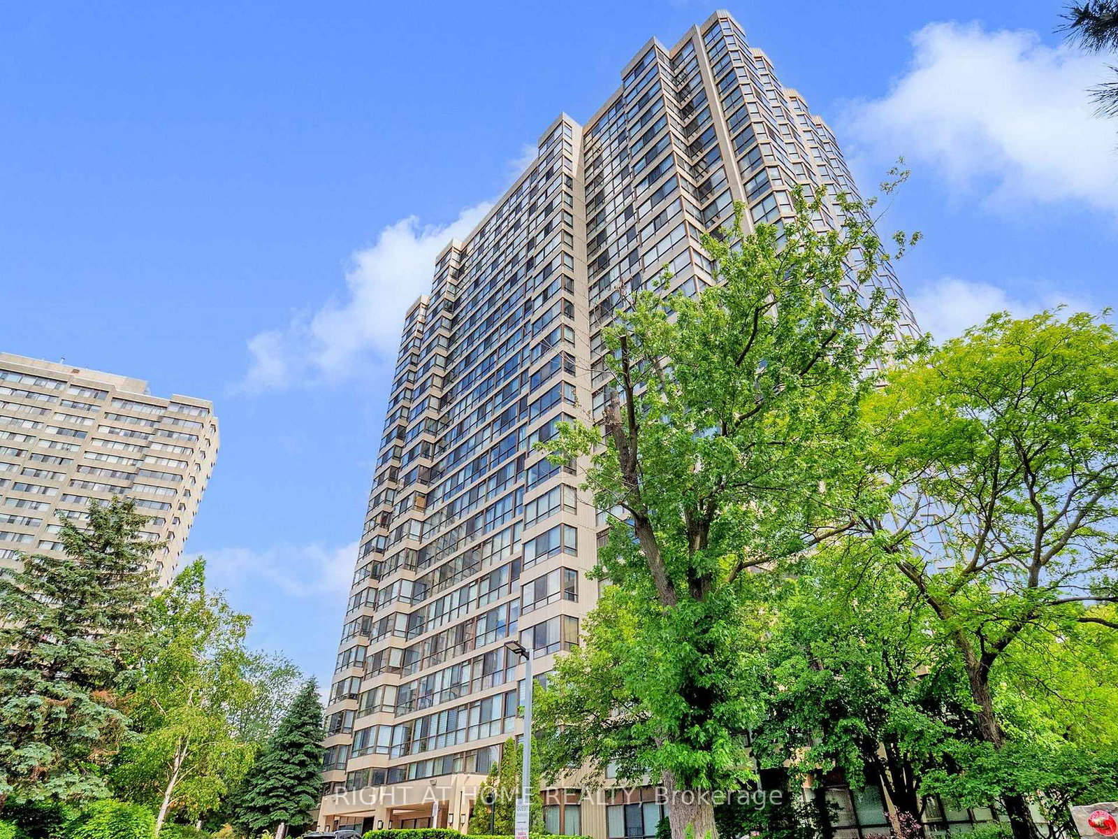 131-torresdale-avenue-toronto-ontario-c12986514