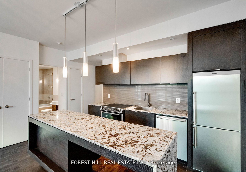 8-charlotte-street-toronto-ontario-c12986548