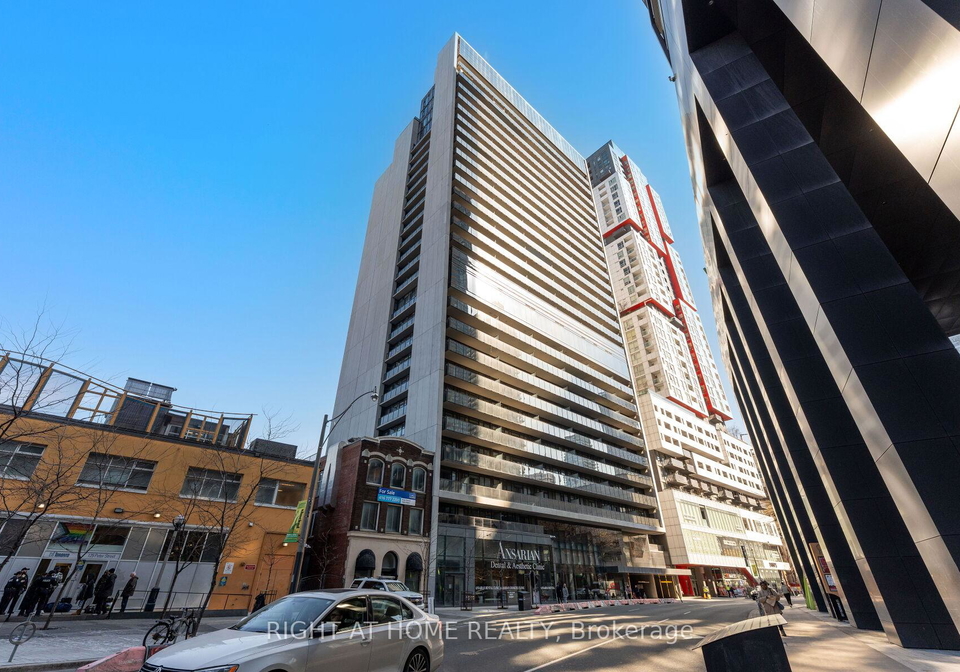 330-richmond-street-w-toronto-ontario-c12986570