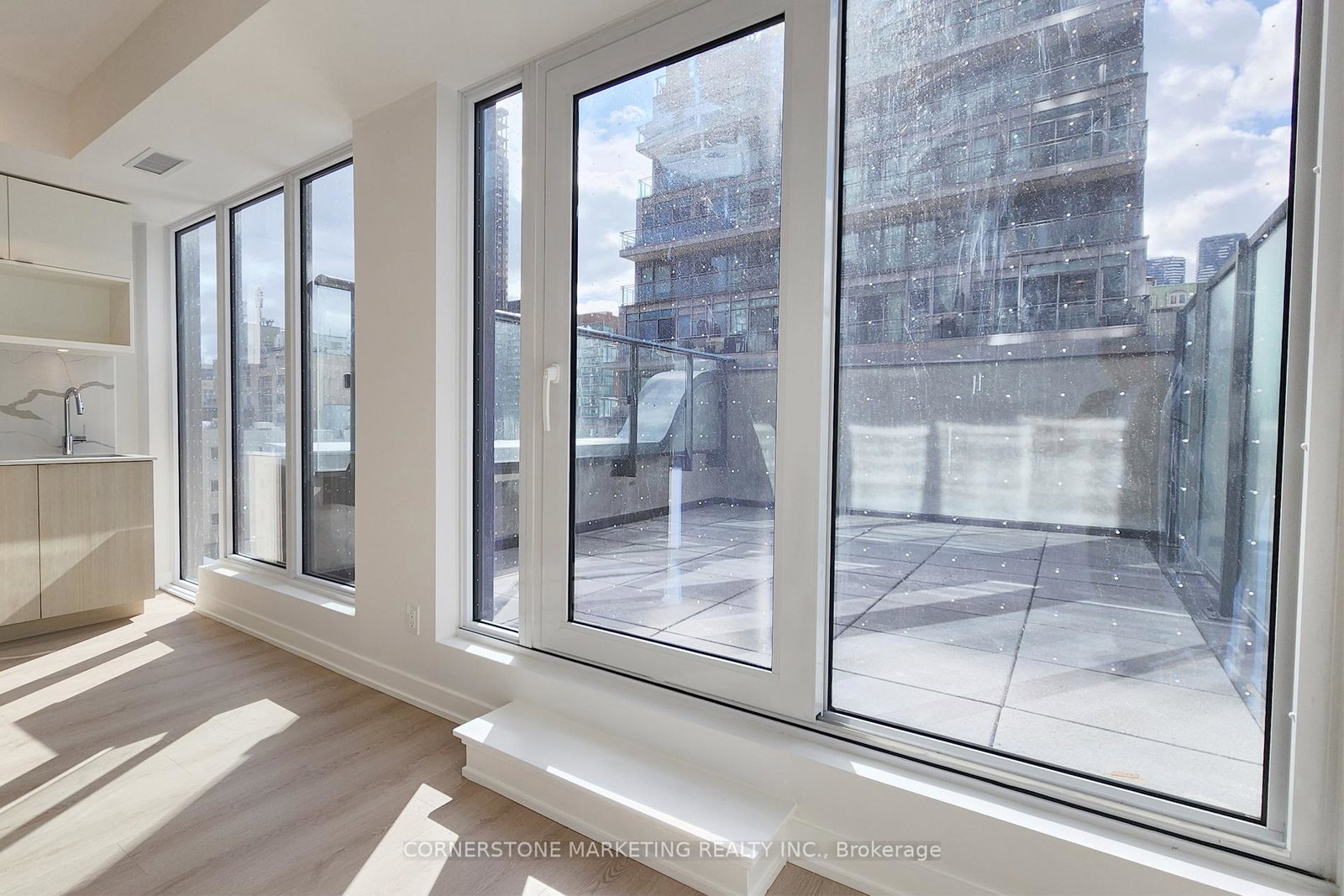 100-queen-street-e-toronto-ontario-c12986622