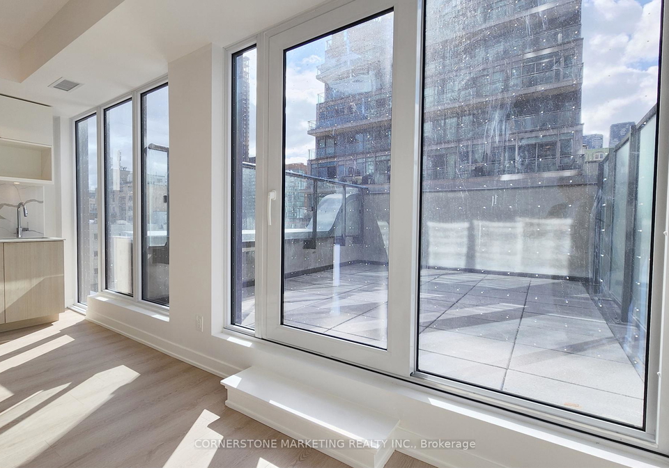 100-queen-street-e-toronto-ontario-c12986622