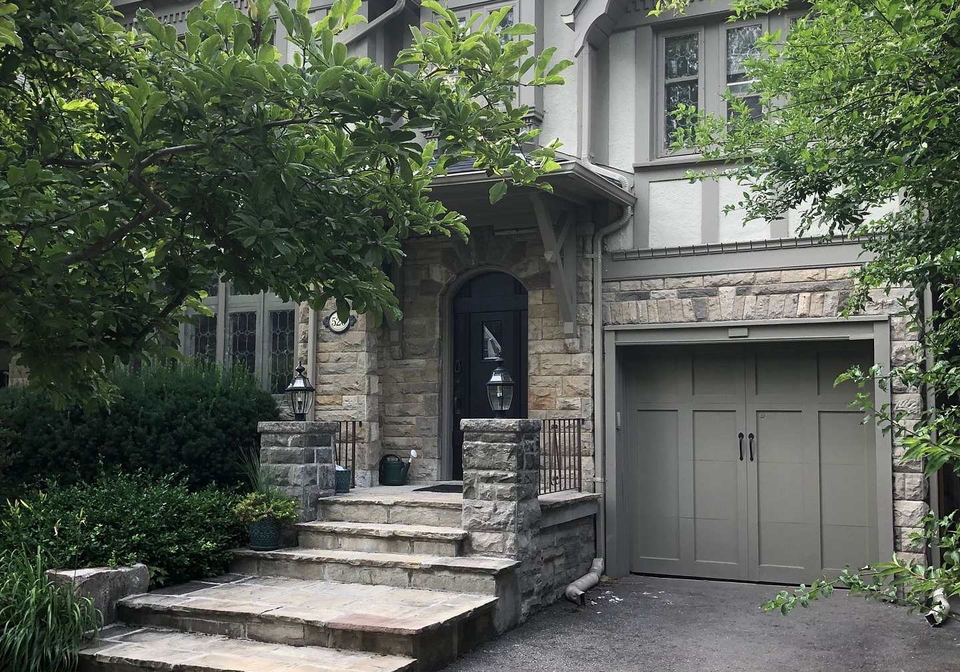 520-briar-hill-avenue-toronto-ontario-c12986640