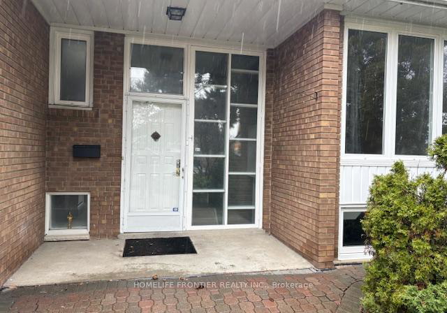 86-heathview-avenue-north-york-ontario-c12986874