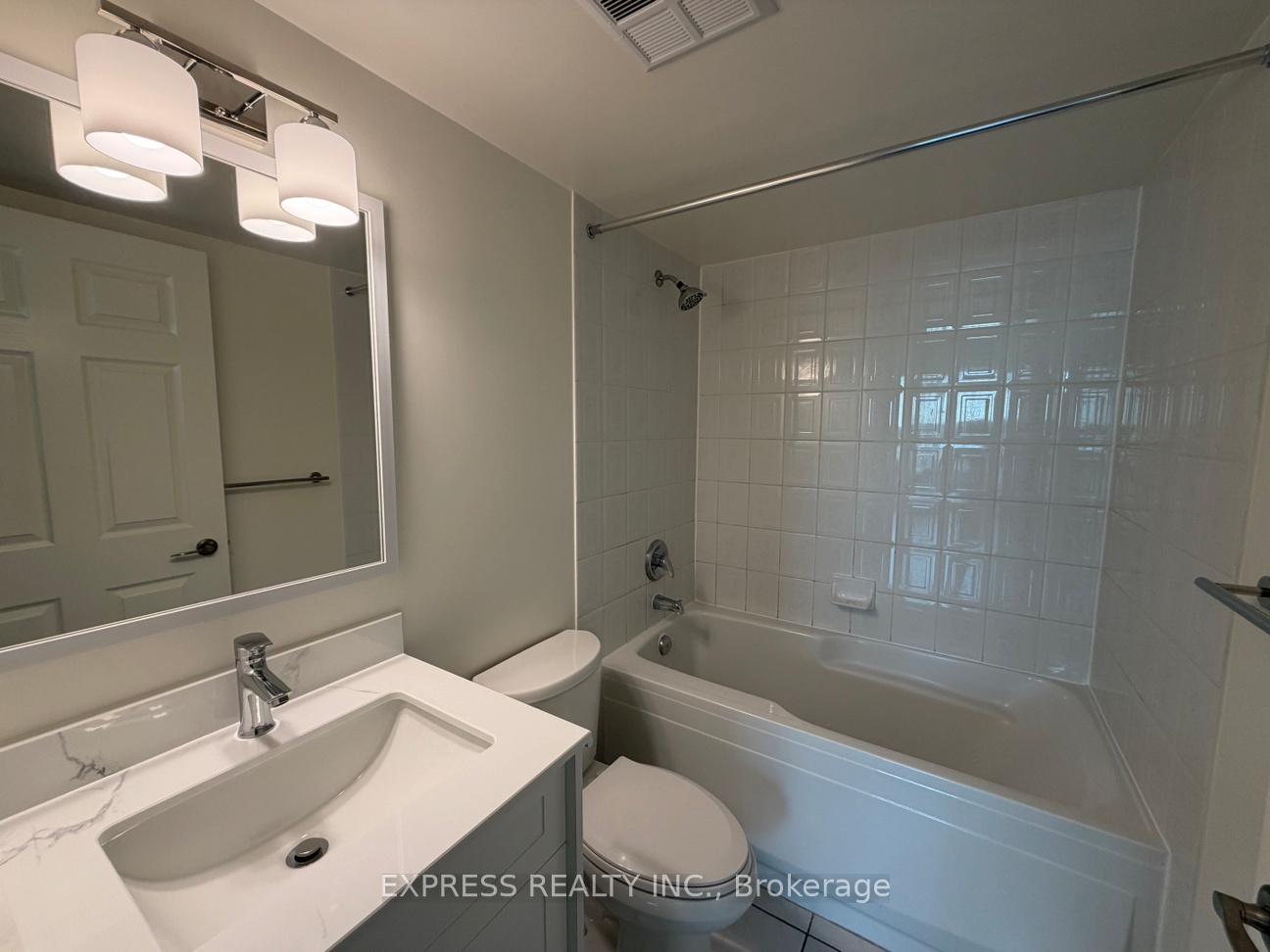 8-hillcrest-avenue-north-york-ontario-c12986918