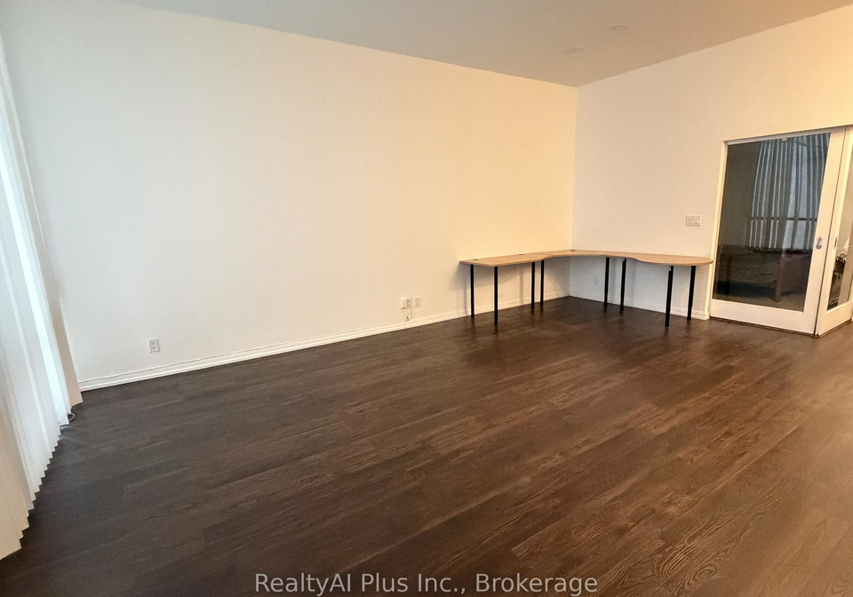 832-bay-street-toronto-ontario-c12986940