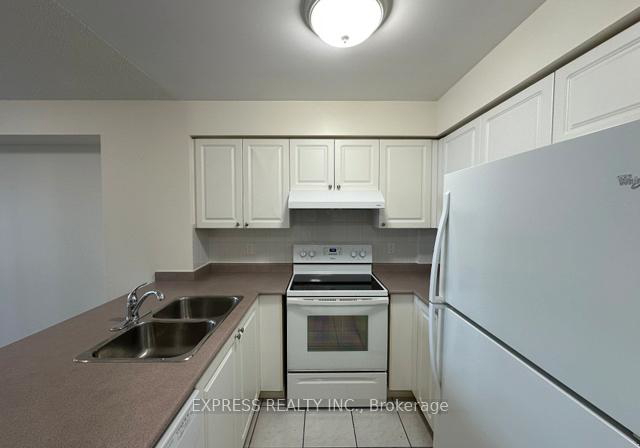 8-hillcrest-avenue-north-york-ontario-c12986956