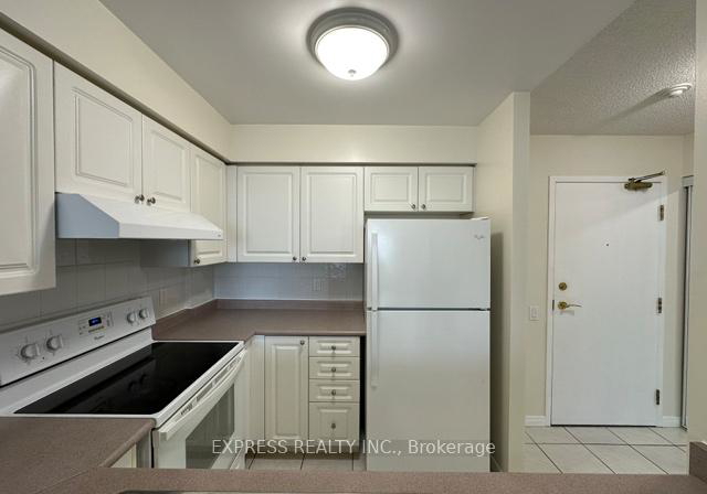 8-hillcrest-avenue-north-york-ontario-c12986956